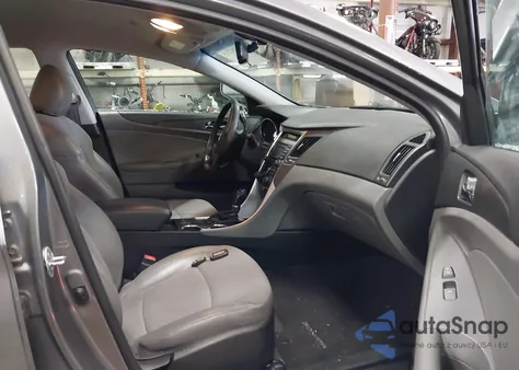 2013 Hyundai Sonata Se 2.0T z USA, uszkodzony, nr VIN 5NPEC4AB6DH767154